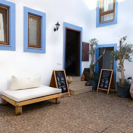 فندق مبيت وإفطار The Place Boutique