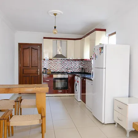 The Place Boutique * كالكان